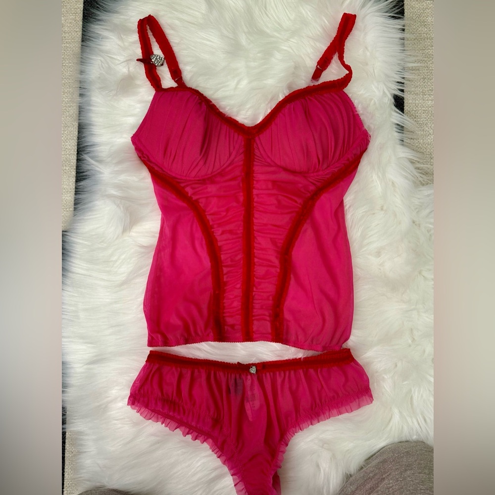 Victoria’s Secret corset & panty set BNWT